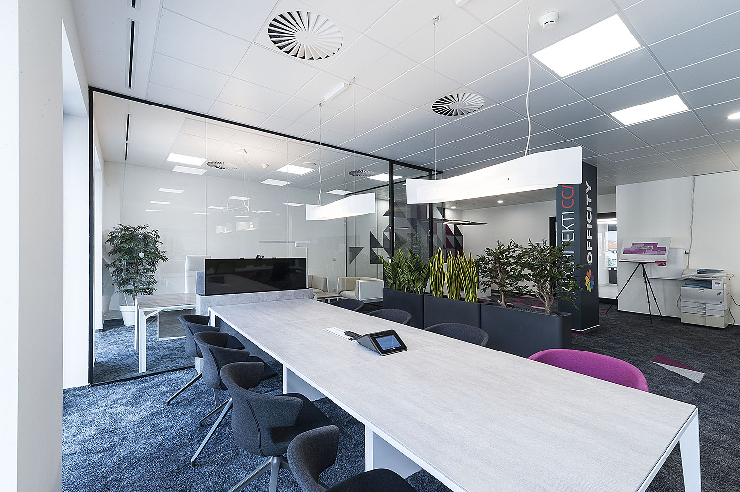 Architekti CCA - bytová architektura, komerční architektura - MAYHOUSE SHOWROOM - 5